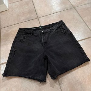 wild fable Women's Short Jean Black Size 12